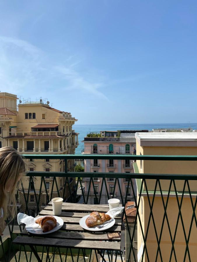 Marchesa Lulu Hotel Salerno Exterior foto