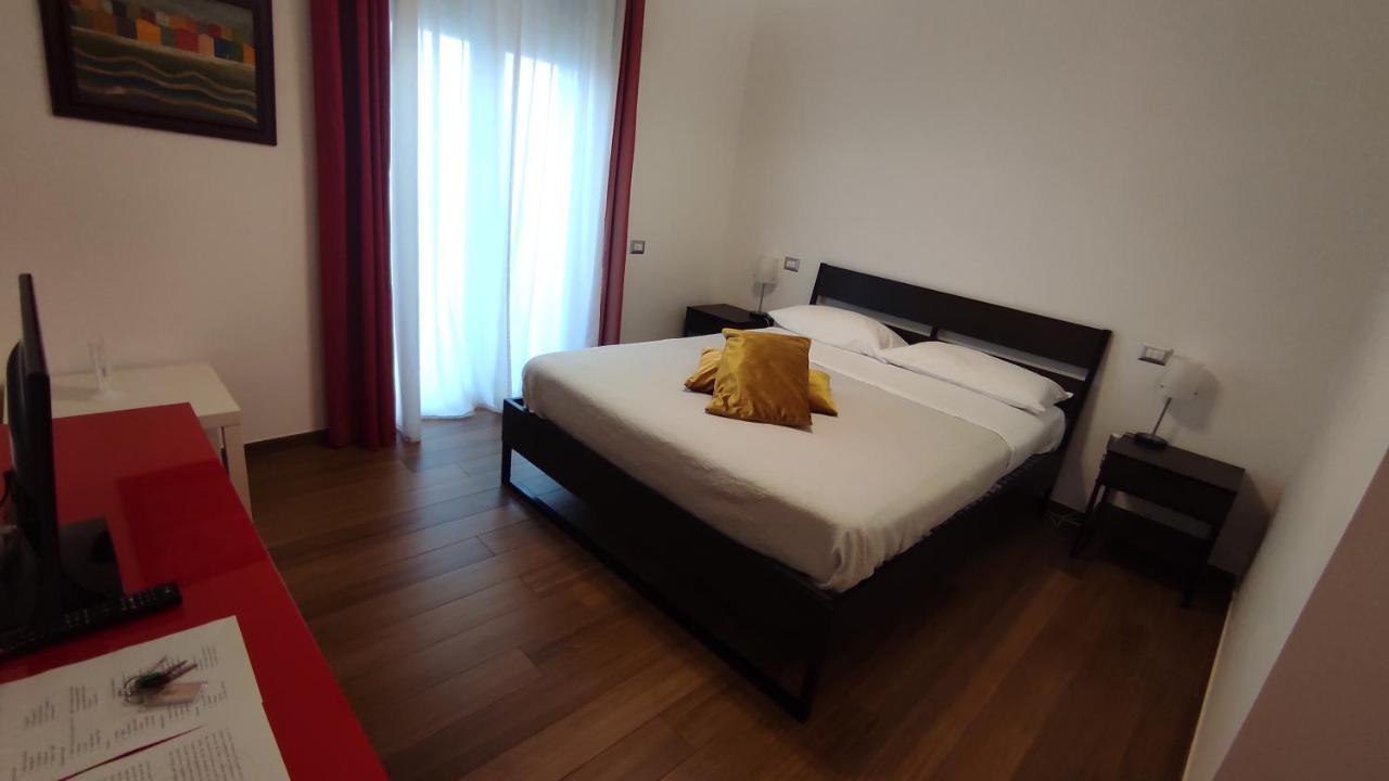 Marchesa Lulu Hotel Salerno Exterior foto