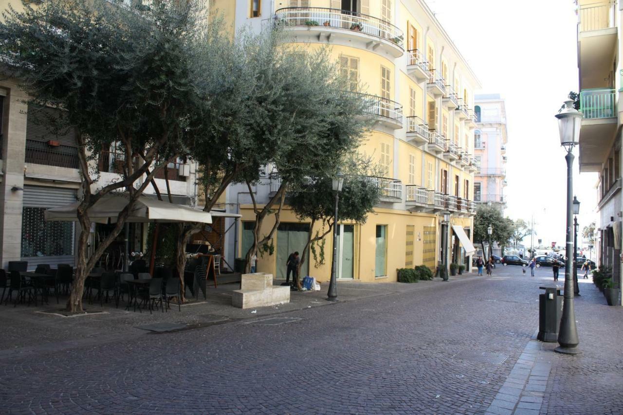 Marchesa Lulu Hotel Salerno Exterior foto